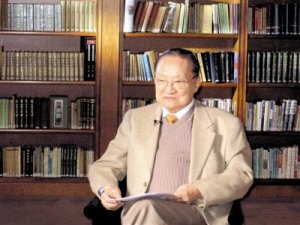 金庸明年念完博士,或再写武侠小说